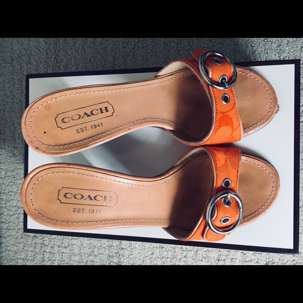 Coach slides.